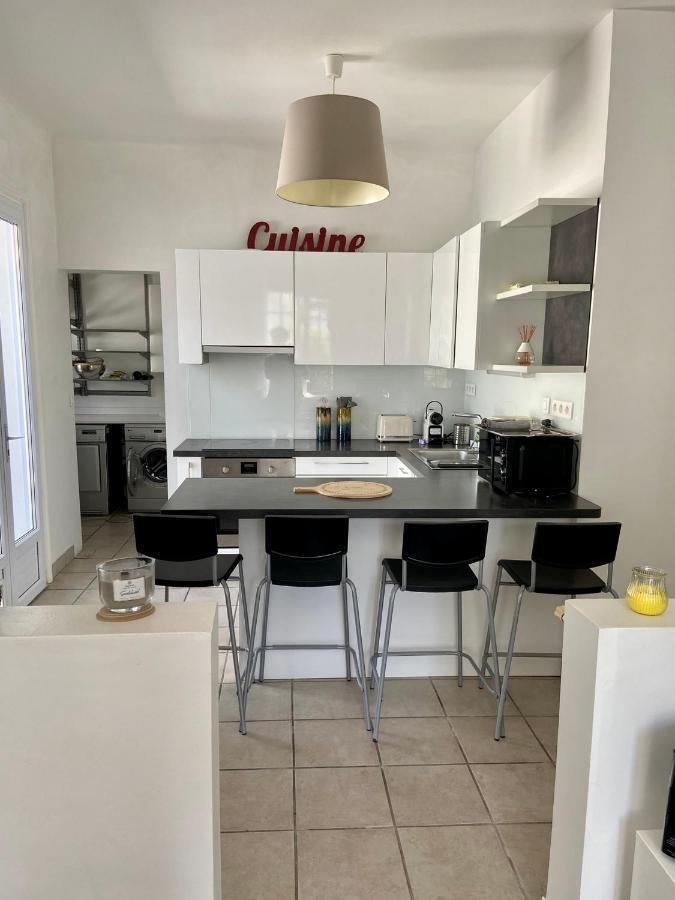 Agreable Maison De Ville Avec Une Belle Terrasse Anglet Exterior foto