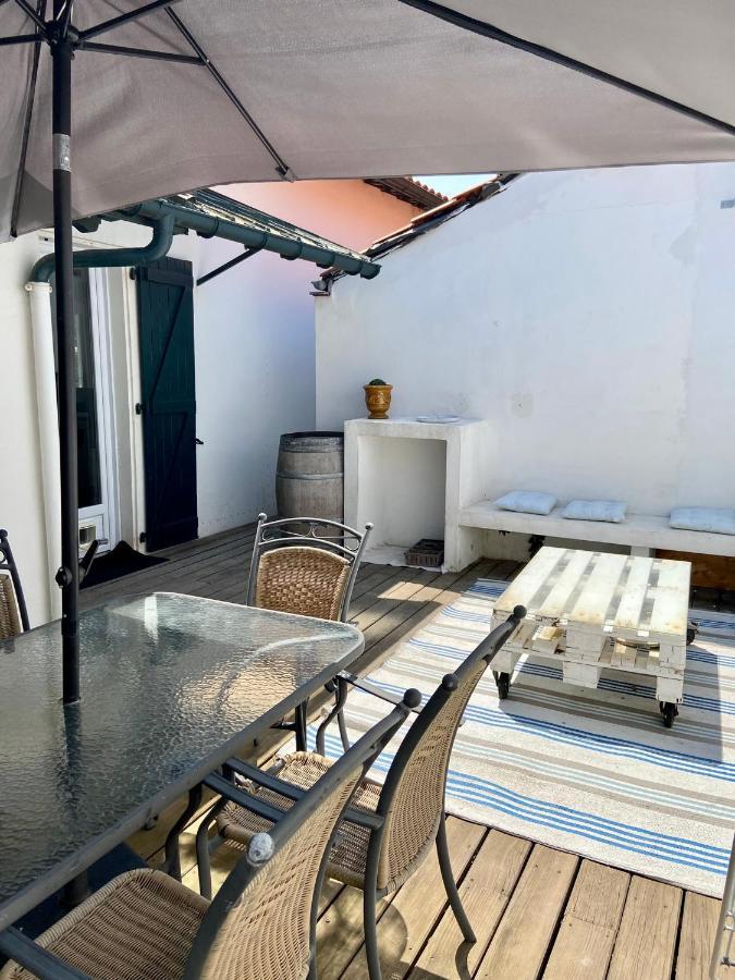 Agreable Maison De Ville Avec Une Belle Terrasse Anglet Exterior foto
